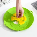 Couvercle Anti-Débordement en Silicone - Vert - 28cm – Image 4