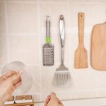 Ruban Adhésif Double Face Magique - Nano Tape Transparent Lavable et Réutilisable (1m x 2cm) – Image 3