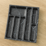 Range-Couverts en Plastique – 6 Compartiments, 36 x 31,5 cm