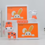 Cadre photo LOVE avec figurine mignonne – Décoration enfantine ou romantique – Image 3