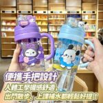 Gourde enfant 3D avec paille et anse – Plusieurs modèles disponibles (Chat, Lapin, Kuromi) – Image 2