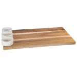 Planche de Service et de Découpe en Bois d’Acacia avec 3 Coupelles en Porcelaine – Tahari Home – Image 3