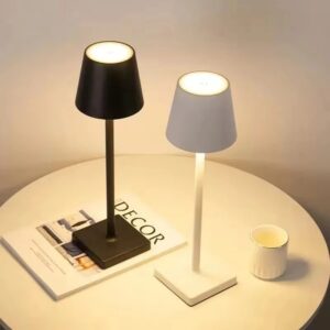 Lampe LED de Table Design – 3 Modes de Luminosité – Marron ou Blanc