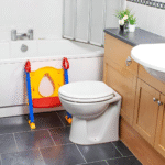 Réducteur de Toilette avec Marchepied pour Enfant - Siège d'Apprentissage Pliable, Stable et Sécurisé – Image 6