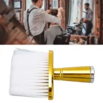 brosse pour barbe dorée